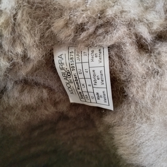 Koolaburra by UGG black bow boots, size 10 - Picture 10 of 11